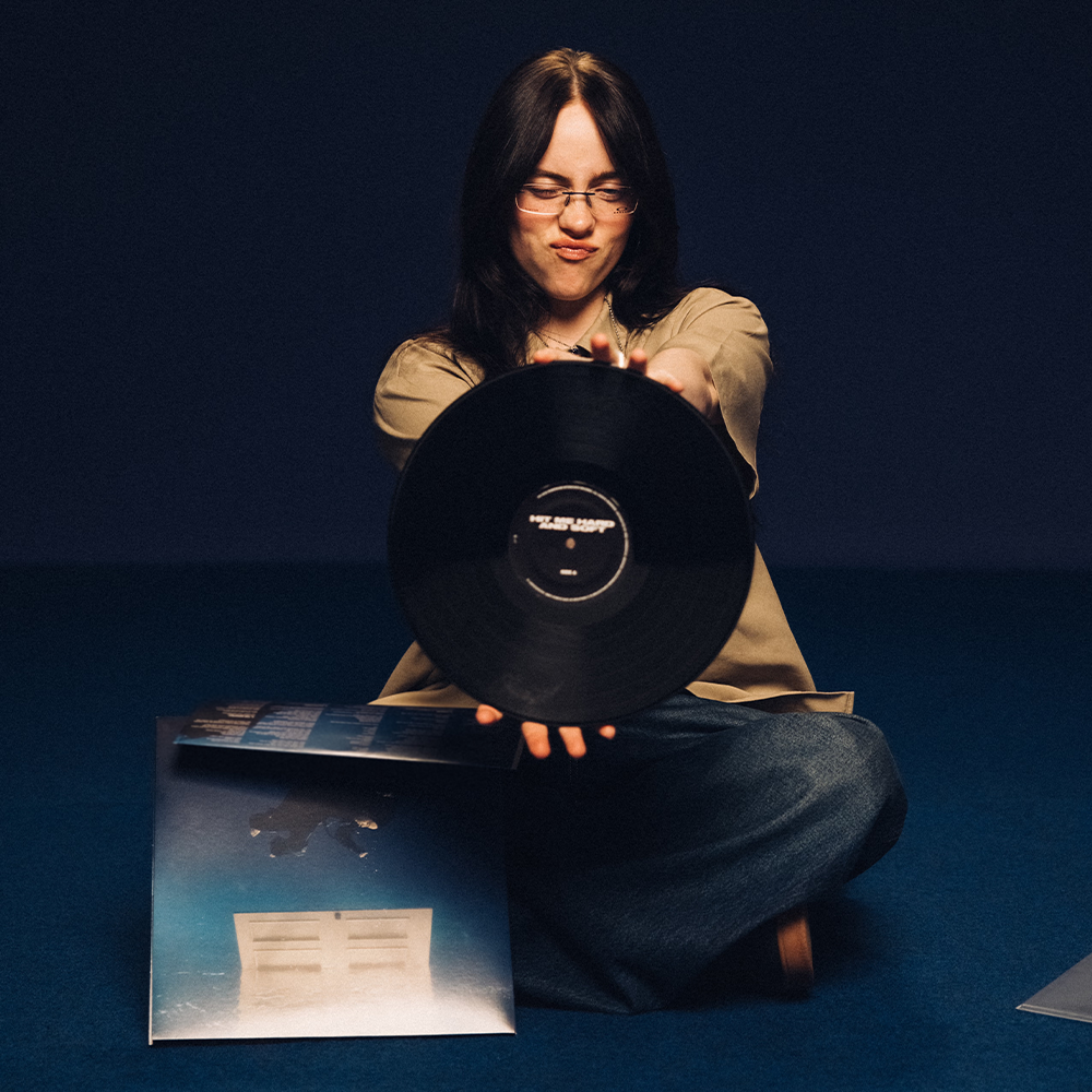 HIT ME HARD AND SOFT Standard Vinyl - uMusic Shop Canada HIT ME HARD AND SOFT Standard Vinyl - uMusic Shop Canada