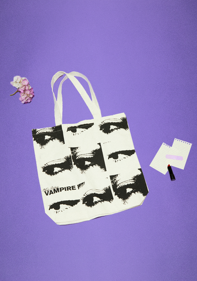 natural vampire tote